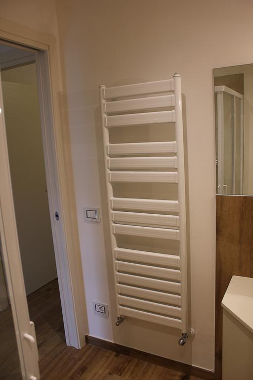 Residence Elettra Crone Pokój zdjęcie